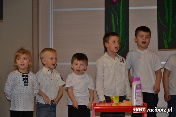 Zdjęcie w galerii na portalu naszraciborz.pl: XXV Międzynarodowy Przegląd Teatrzyków Przedszkolnych – dzień pierwszy  wiadomości z regionu