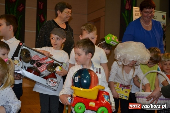 Zdjęcie w galerii na portalu naszraciborz.pl: XXV Międzynarodowy Przegląd Teatrzyków Przedszkolnych – dzień pierwszy  wiadomości z regionu