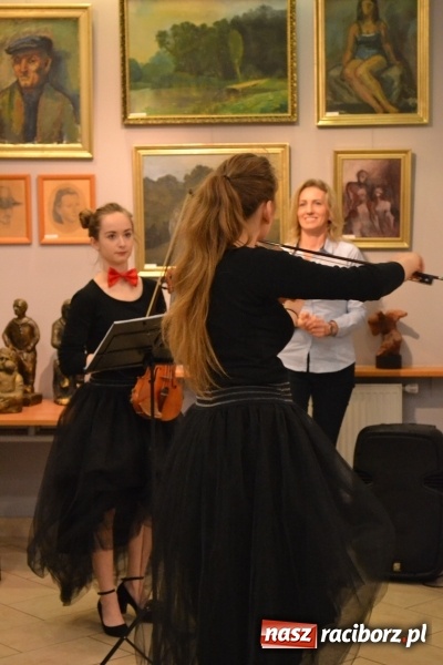 Zdjęcie w galerii na portalu naszraciborz.pl: Wystawa Mirosława Wyciska w RCI  wiadomości z regionu