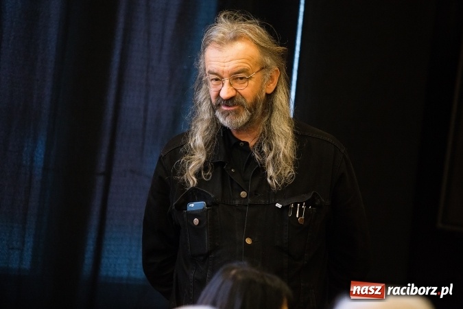 Zdjęcie w galerii na portalu naszraciborz.pl: Uroczyste wręczenie dyplomów na kierunku architektura PWSZ w Raciborzu  wiadomości z regionu