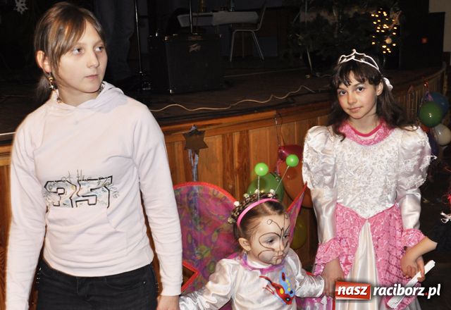 Zdjęcie w galerii na portalu naszraciborz.pl: Dziecięcy karnawał na wesoło wiadomości z regionu