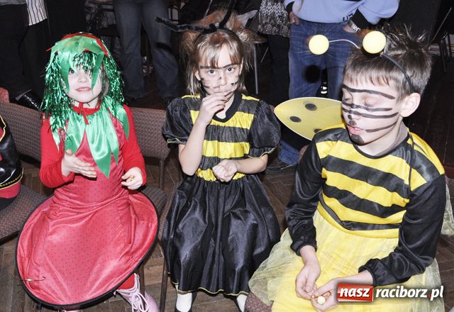 Zdjęcie w galerii na portalu naszraciborz.pl: Dziecięcy karnawał na wesoło wiadomości z regionu