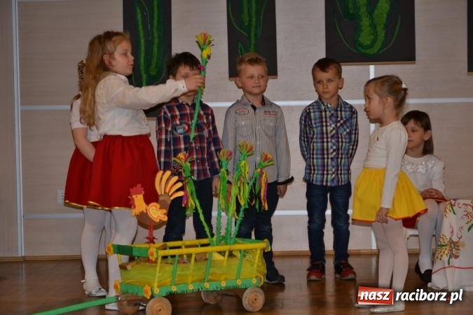 Zdjęcie w galerii na portalu naszraciborz.pl: XXV Międzynarodowy Przeglądu Teatrzyków Przedszkolnych – dzień drugi  wiadomości z regionu