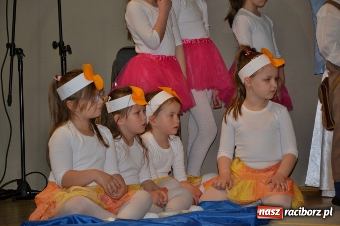 Zdjęcie w galerii na portalu naszraciborz.pl: XXV Międzynarodowy Przeglądu Teatrzyków Przedszkolnych – dzień drugi  wiadomości z regionu