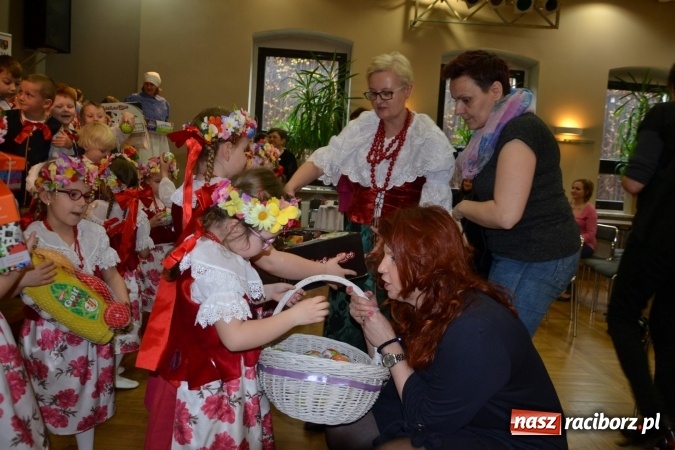 Zdjęcie w galerii na portalu naszraciborz.pl: XXV Międzynarodowy Przeglądu Teatrzyków Przedszkolnych – dzień drugi  wiadomości z regionu