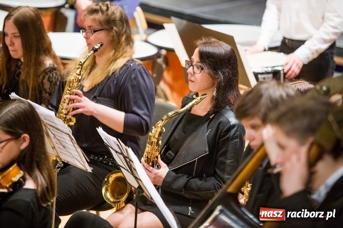 Zdjęcie w galerii na portalu naszraciborz.pl: Koncert wielkanocny w hołdzie św. Papieżowi Janowi Pawłowi II wiadomości z regionu