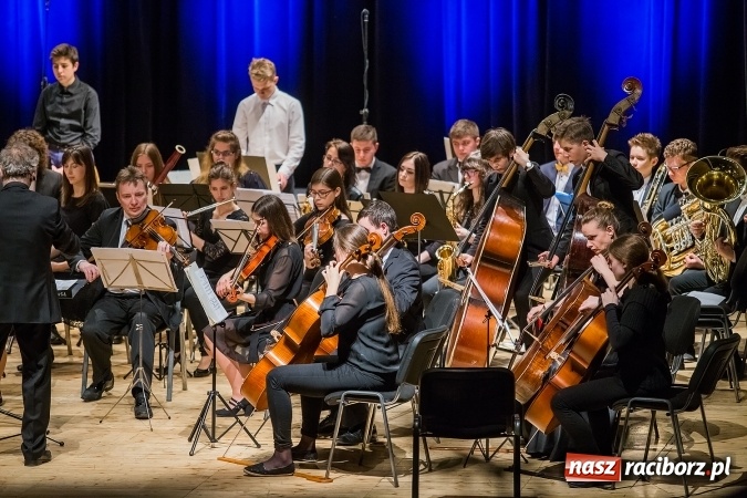 Zdjęcie w galerii na portalu naszraciborz.pl: Koncert wielkanocny w hołdzie św. Papieżowi Janowi Pawłowi II wiadomości z regionu
