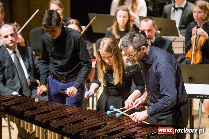 Zdjęcie w galerii na portalu naszraciborz.pl: Koncert wielkanocny w hołdzie św. Papieżowi Janowi Pawłowi II wiadomości z regionu