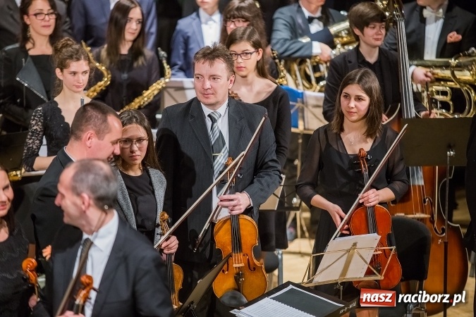 Zdjęcie w galerii na portalu naszraciborz.pl: Koncert wielkanocny w hołdzie św. Papieżowi Janowi Pawłowi II wiadomości z regionu