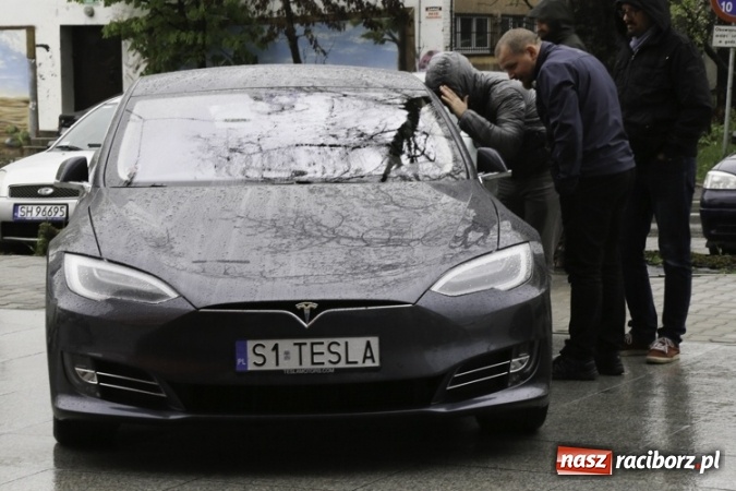 Zdjęcie w galerii na portalu naszraciborz.pl: Zarząd Województwa za rozwojem elektromobilności  wiadomości z regionu