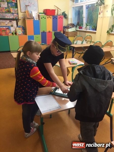 Zdjęcie w galerii na portalu naszraciborz.pl: Szkoła w Kuźni Raciborskiej pokazała klasę  wiadomości z regionu