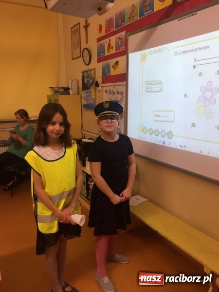 Zdjęcie w galerii na portalu naszraciborz.pl: Szkoła w Kuźni Raciborskiej pokazała klasę  wiadomości z regionu