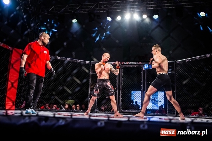 Zdjęcie w galerii na portalu naszraciborz.pl: Kuźnia Raciborska czy Racibórz? Gdzie zabrzmi bęben bitewny na gali MMA  wiadomości z regionu