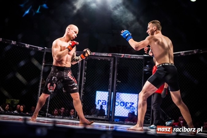 Zdjęcie w galerii na portalu naszraciborz.pl: Kuźnia Raciborska czy Racibórz? Gdzie zabrzmi bęben bitewny na gali MMA  wiadomości z regionu