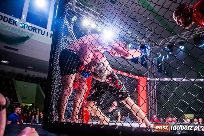 Zdjęcie w galerii na portalu naszraciborz.pl: Kuźnia Raciborska czy Racibórz? Gdzie zabrzmi bęben bitewny na gali MMA  wiadomości z regionu