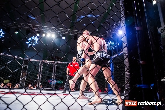 Zdjęcie w galerii na portalu naszraciborz.pl: Kuźnia Raciborska czy Racibórz? Gdzie zabrzmi bęben bitewny na gali MMA  wiadomości z regionu