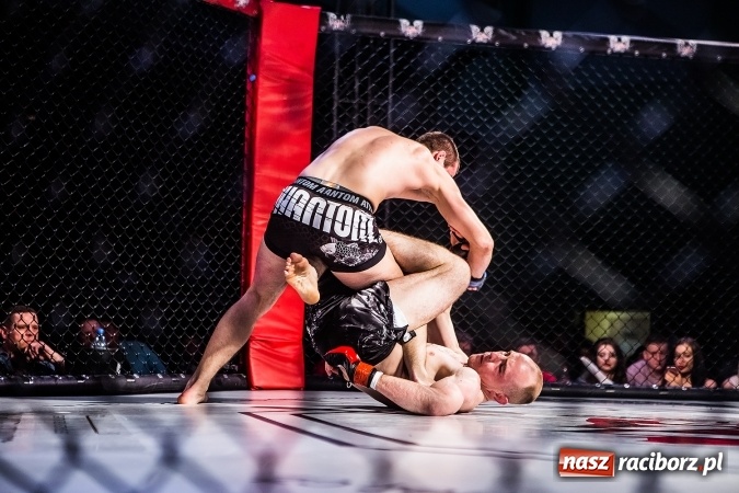 Zdjęcie w galerii na portalu naszraciborz.pl: Kuźnia Raciborska czy Racibórz? Gdzie zabrzmi bęben bitewny na gali MMA  wiadomości z regionu