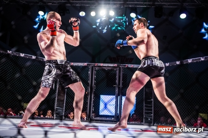 Zdjęcie w galerii na portalu naszraciborz.pl: Kuźnia Raciborska czy Racibórz? Gdzie zabrzmi bęben bitewny na gali MMA  wiadomości z regionu