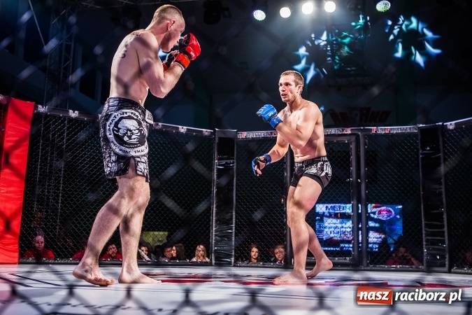 Zdjęcie w galerii na portalu naszraciborz.pl: Kuźnia Raciborska czy Racibórz? Gdzie zabrzmi bęben bitewny na gali MMA  wiadomości z regionu