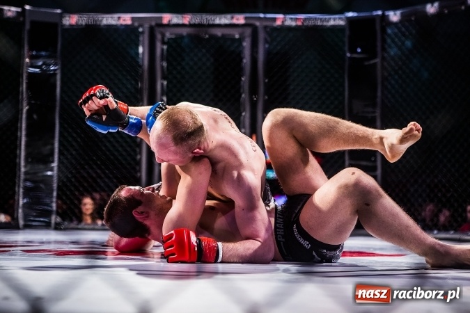 Zdjęcie w galerii na portalu naszraciborz.pl: Kuźnia Raciborska czy Racibórz? Gdzie zabrzmi bęben bitewny na gali MMA  wiadomości z regionu