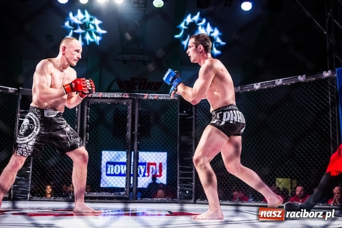 Zdjęcie w galerii na portalu naszraciborz.pl: Kuźnia Raciborska czy Racibórz? Gdzie zabrzmi bęben bitewny na gali MMA  wiadomości z regionu