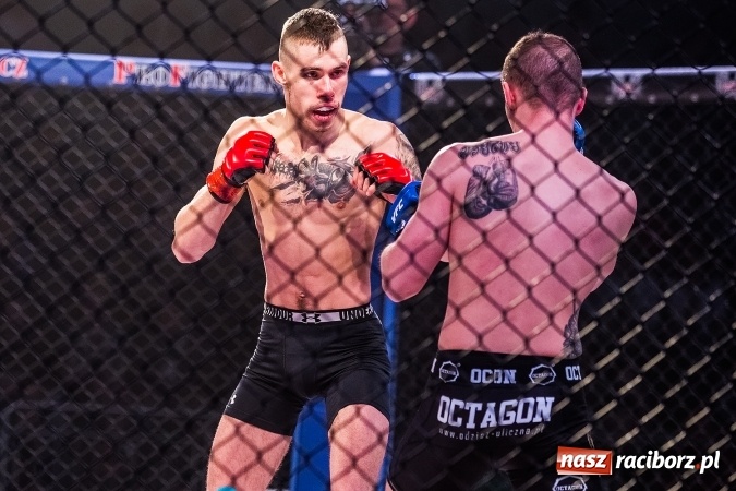 Zdjęcie w galerii na portalu naszraciborz.pl: Kuźnia Raciborska czy Racibórz? Gdzie zabrzmi bęben bitewny na gali MMA  wiadomości z regionu