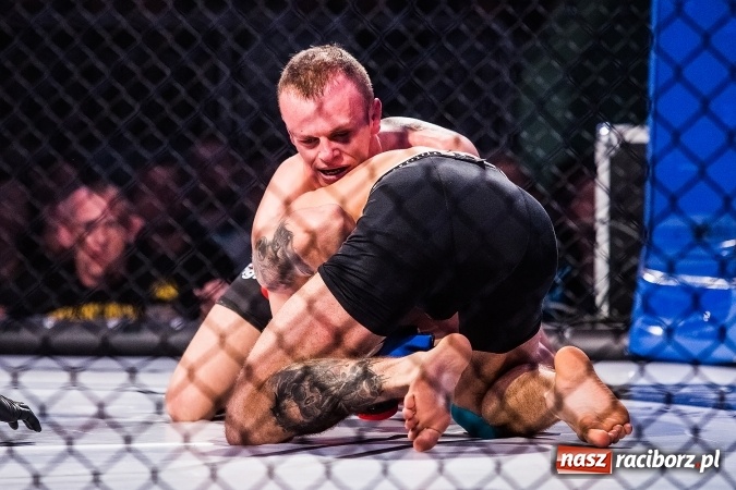 Zdjęcie w galerii na portalu naszraciborz.pl: Kuźnia Raciborska czy Racibórz? Gdzie zabrzmi bęben bitewny na gali MMA  wiadomości z regionu