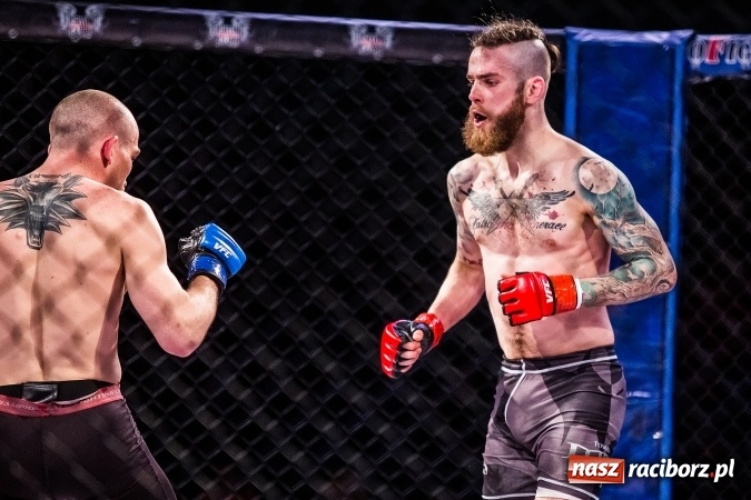 Zdjęcie w galerii na portalu naszraciborz.pl: Kuźnia Raciborska czy Racibórz? Gdzie zabrzmi bęben bitewny na gali MMA  wiadomości z regionu