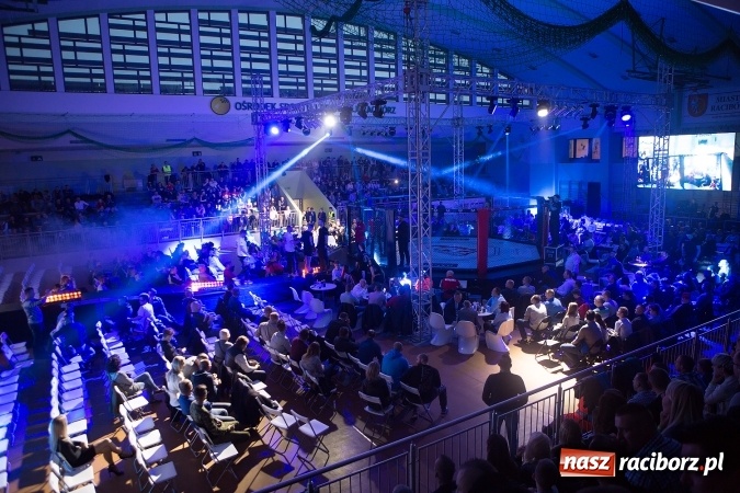 Zdjęcie w galerii na portalu naszraciborz.pl: Kuźnia Raciborska czy Racibórz? Gdzie zabrzmi bęben bitewny na gali MMA  wiadomości z regionu