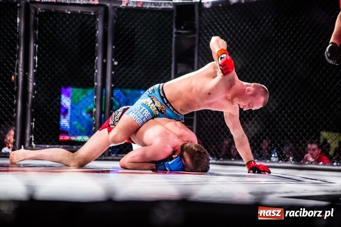 Zdjęcie w galerii na portalu naszraciborz.pl: Kuźnia Raciborska czy Racibórz? Gdzie zabrzmi bęben bitewny na gali MMA  wiadomości z regionu