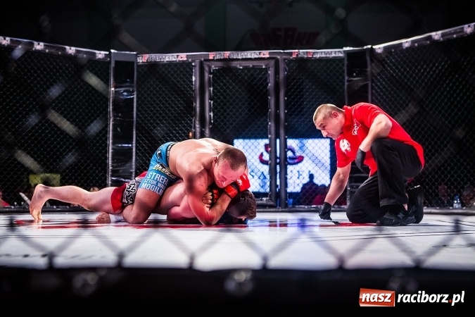Zdjęcie w galerii na portalu naszraciborz.pl: Kuźnia Raciborska czy Racibórz? Gdzie zabrzmi bęben bitewny na gali MMA  wiadomości z regionu