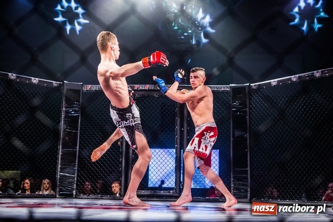 Zdjęcie w galerii na portalu naszraciborz.pl: Kuźnia Raciborska czy Racibórz? Gdzie zabrzmi bęben bitewny na gali MMA  wiadomości z regionu