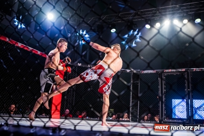 Zdjęcie w galerii na portalu naszraciborz.pl: Kuźnia Raciborska czy Racibórz? Gdzie zabrzmi bęben bitewny na gali MMA  wiadomości z regionu