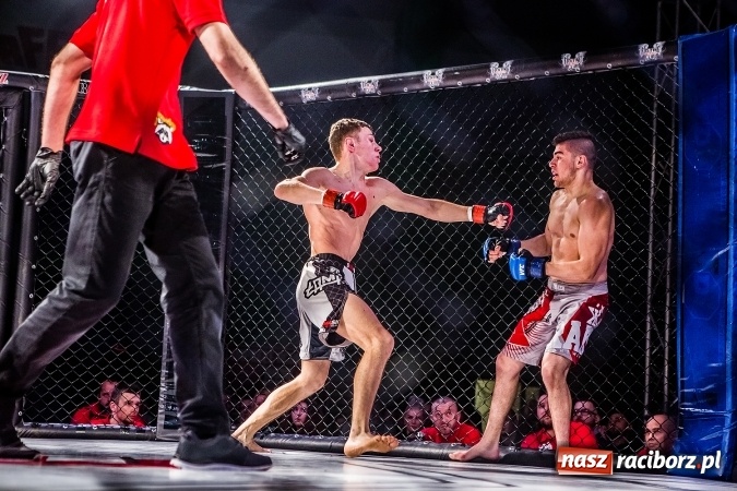 Zdjęcie w galerii na portalu naszraciborz.pl: Kuźnia Raciborska czy Racibórz? Gdzie zabrzmi bęben bitewny na gali MMA  wiadomości z regionu