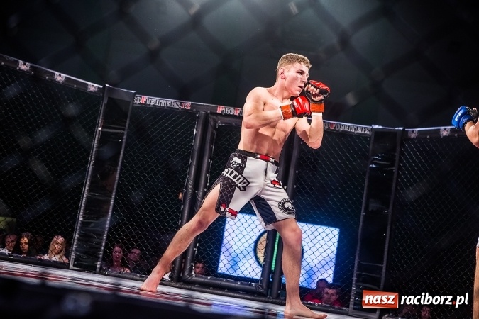 Zdjęcie w galerii na portalu naszraciborz.pl: Kuźnia Raciborska czy Racibórz? Gdzie zabrzmi bęben bitewny na gali MMA  wiadomości z regionu