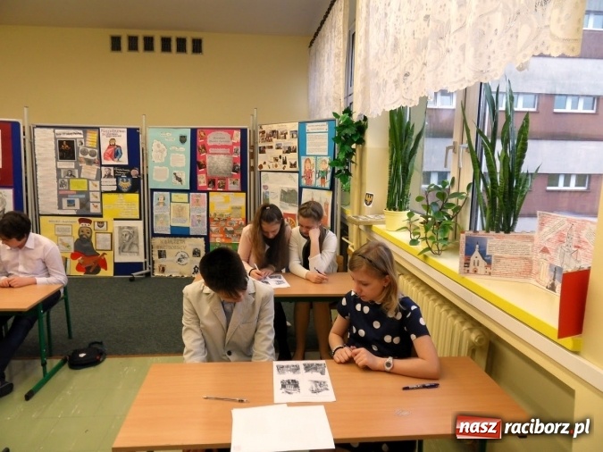 Zdjęcie w galerii na portalu naszraciborz.pl: I Powiatowy Konkurs Racibórz Moje Miasto w Szkole Podstawowej nr 18 wiadomości z regionu