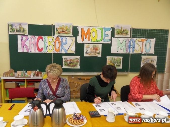 Zdjęcie w galerii na portalu naszraciborz.pl: I Powiatowy Konkurs Racibórz Moje Miasto w Szkole Podstawowej nr 18 wiadomości z regionu