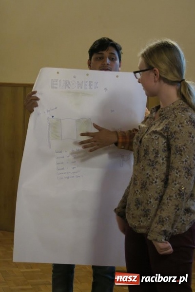 Zdjęcie w galerii na portalu naszraciborz.pl: Warsztaty językowe Euroweek dla najlepszych uczniów SP 8  wiadomości z regionu