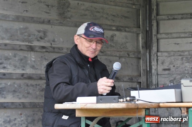 Zdjęcie w galerii na portalu naszraciborz.pl: W Kornicach trwają zawody zaprzęgowe połączone z majówką konną wiadomości z regionu