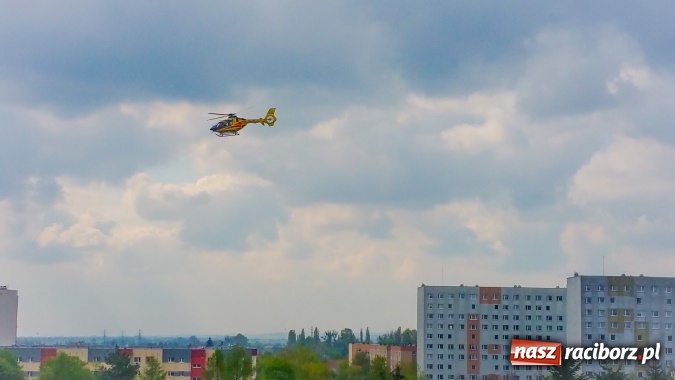 Zdjęcie w galerii na portalu naszraciborz.pl: Prokurator wyjaśni przyczyny zdarzenia z Chorzowskiej. 27-latek z poważnymi obrażeniami głowy przetransportowany do Sosnowca  wiadomości z regionu