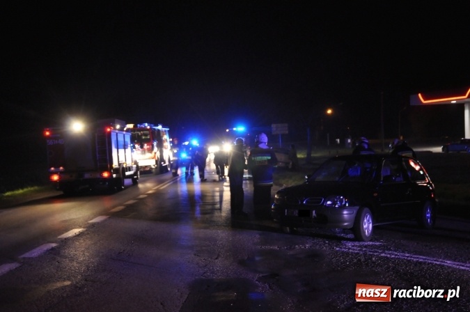 Zdjęcie w galerii na portalu naszraciborz.pl: Zderzenie opla i nissana w Rzuchowie wiadomości z regionu