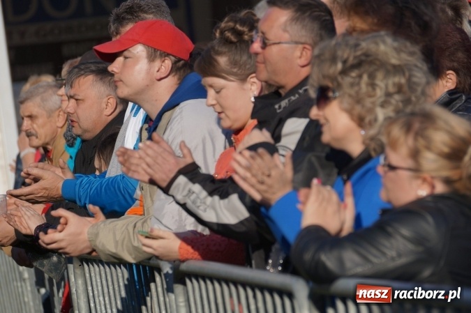 Zdjęcie w galerii na portalu naszraciborz.pl: Gwiazdy śląskiej sceny na majówce w Nędzy  wiadomości z regionu