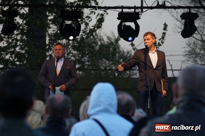 Zdjęcie w galerii na portalu naszraciborz.pl: Gwiazdy śląskiej sceny na majówce w Nędzy  wiadomości z regionu