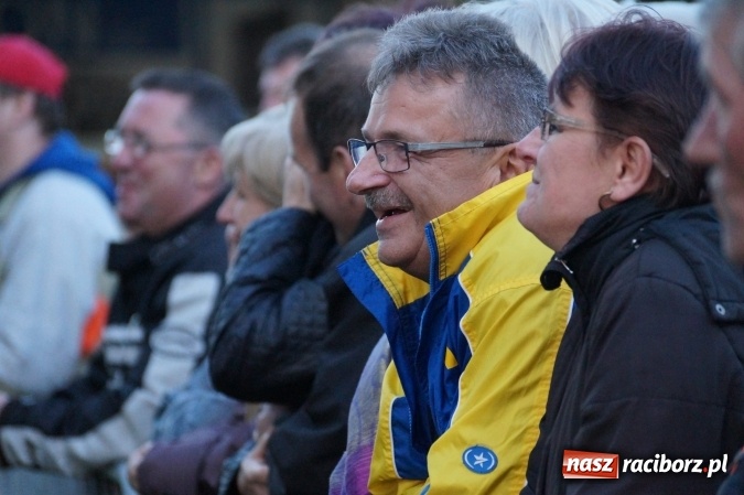 Zdjęcie w galerii na portalu naszraciborz.pl: Gwiazdy śląskiej sceny na majówce w Nędzy  wiadomości z regionu