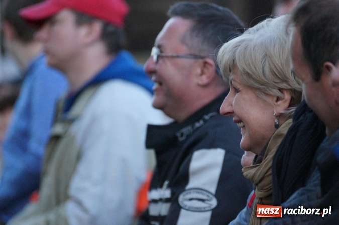 Zdjęcie w galerii na portalu naszraciborz.pl: Gwiazdy śląskiej sceny na majówce w Nędzy  wiadomości z regionu