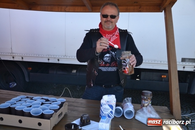Zdjęcie w galerii na portalu naszraciborz.pl: Inauguracja sezonu motocyklowego w Raciborzu – festyn na Zamku Piastowskim wiadomości z regionu