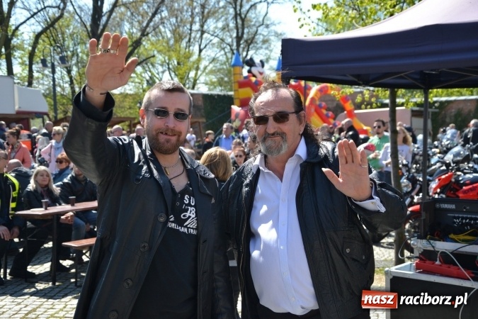 Zdjęcie w galerii na portalu naszraciborz.pl: Inauguracja sezonu motocyklowego w Raciborzu – festyn na Zamku Piastowskim wiadomości z regionu