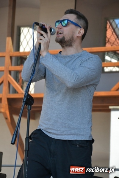 Zdjęcie w galerii na portalu naszraciborz.pl: Inauguracja sezonu motocyklowego w Raciborzu – festyn na Zamku Piastowskim wiadomości z regionu