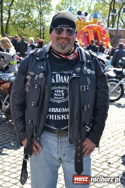 Zdjęcie w galerii na portalu naszraciborz.pl: Inauguracja sezonu motocyklowego w Raciborzu – festyn na Zamku Piastowskim wiadomości z regionu