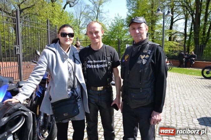 Zdjęcie w galerii na portalu naszraciborz.pl: Inauguracja sezonu motocyklowego w Raciborzu – festyn na Zamku Piastowskim wiadomości z regionu
